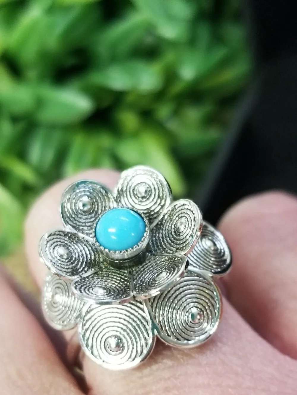 Vintage Sarah Coventry Silver Flower Ring